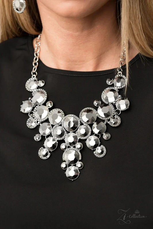 Fierce Collection - Paparazzi necklace-Set.
