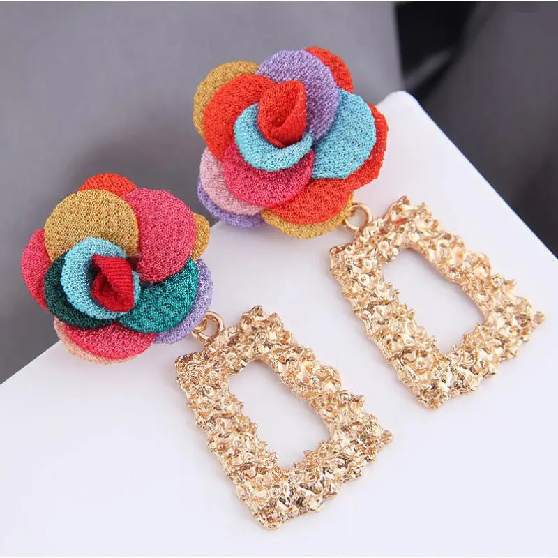 Flower Temperament Exaggerated Earrings