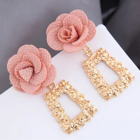 Flower Temperament Exaggerated Earrings