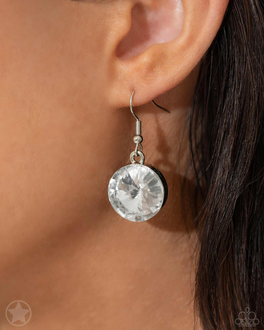 Spotlight Stunner Necklace.