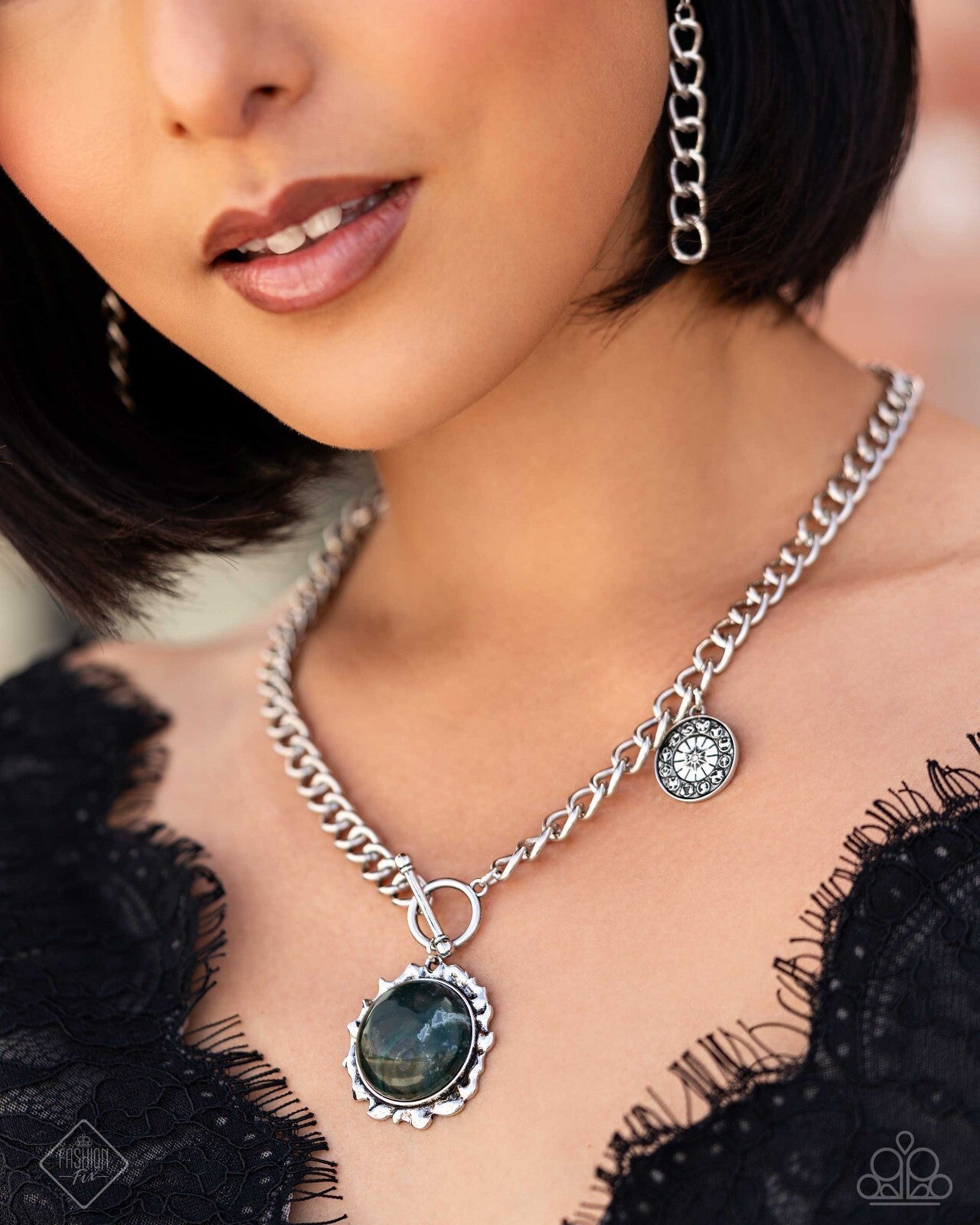 Paparazzi -Accessories Jewelry-Set Of 4Pces, August Fashion-Fix 2024.