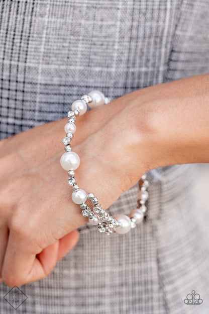 Paparazzi -Jewelry, Fiercely 5th Avenue - Complete Trend Blend Fashion-Fix-Set.