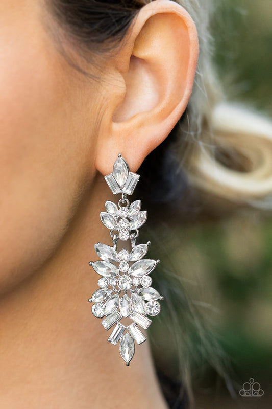 Paparazzi-Jewelry, Frozen Fairytale White- Earrings