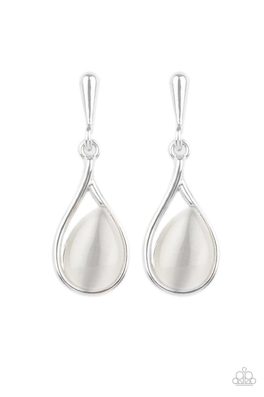 Paparazzi-Jewelry, Pampered Glow Up - White, Pink  - Earrings