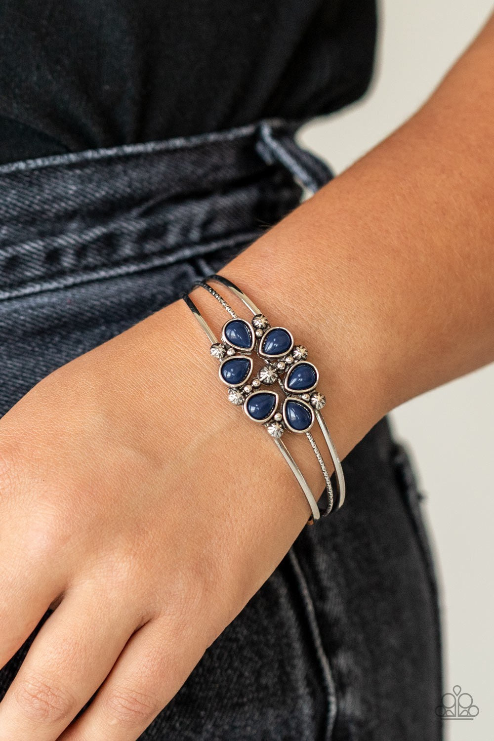 Taj Mahal Meadow Green, Paparazzi-Jewelry Bracelets.