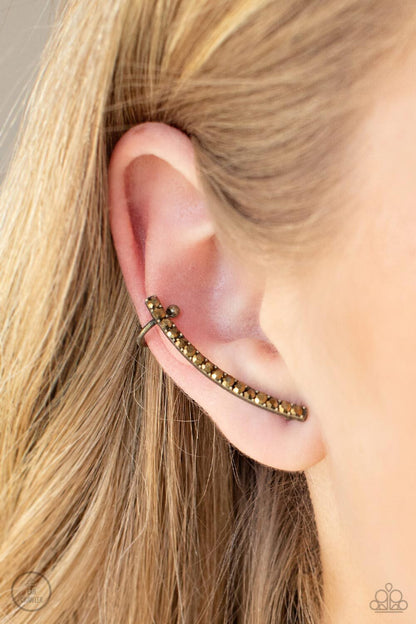 Paparazzi-Jewelry, Sleekly Shimmering - Gold, White, Brass Post Earring