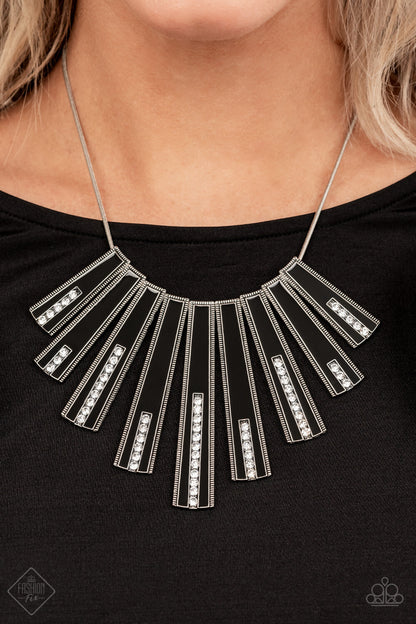 Paparazzi -Jewelry, Fiercely 5th Avenue - Complete Trend , Blue Fashion-Fix-Set.