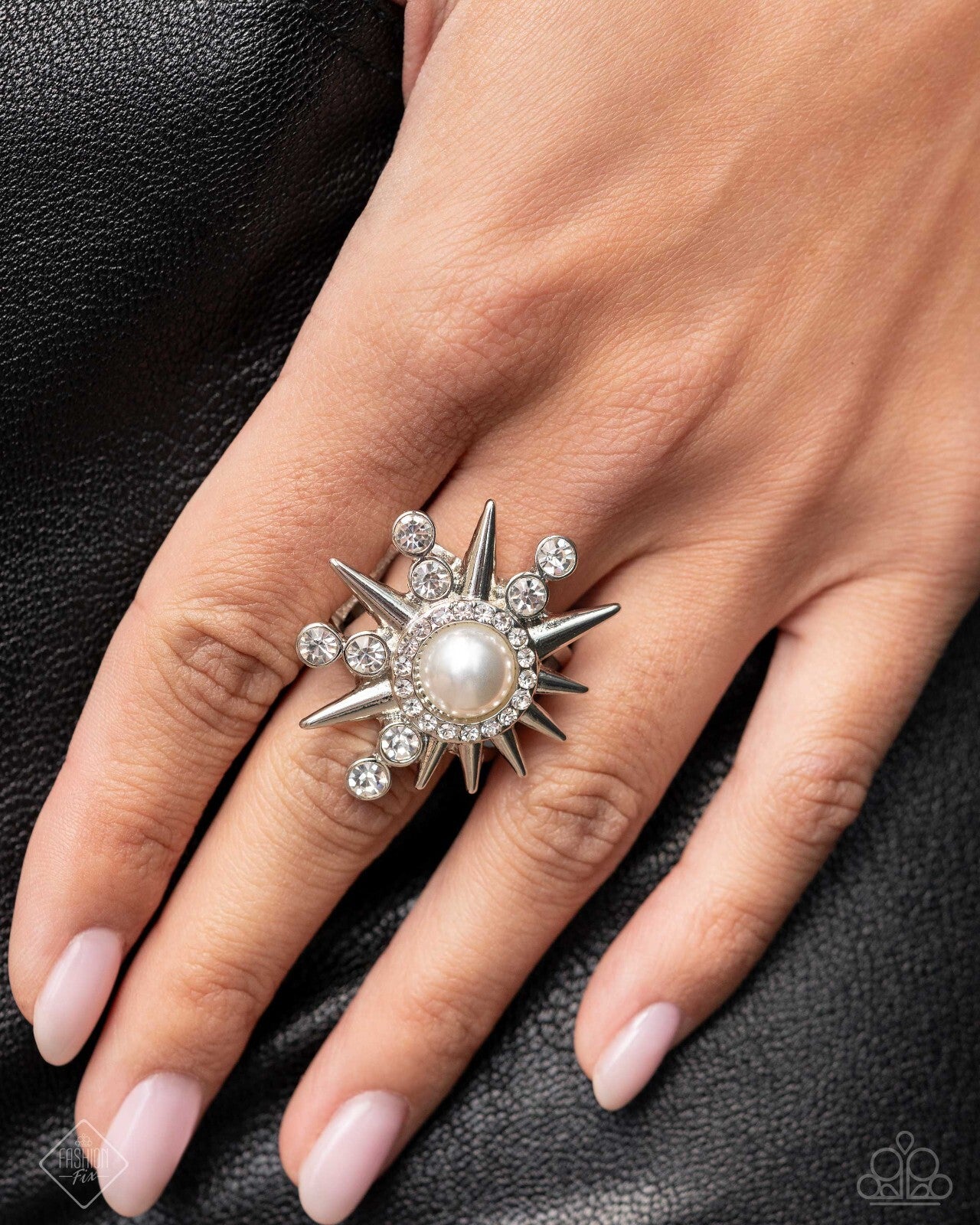 Paparazzi -Accessories Jewelry-Set Of 4Pces, September Fashion-Fix 2024.