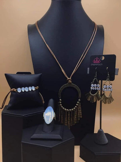Paparazzi -Jewelry, You Wouldn't Flare Brass  Fashion-Fix-Set.