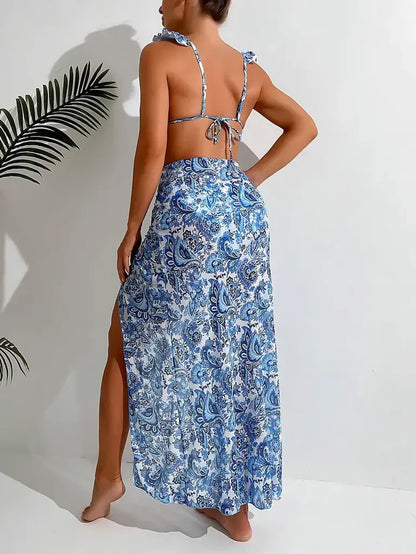 fashionable new printed bikini set of 3 Pieces Beachwear. Size: M