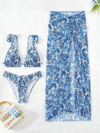 fashionable new printed bikini set of 3 Pieces Beachwear. Size: M