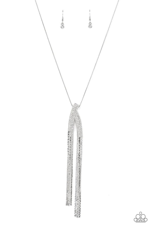 Out of the SWAY - white - necklace